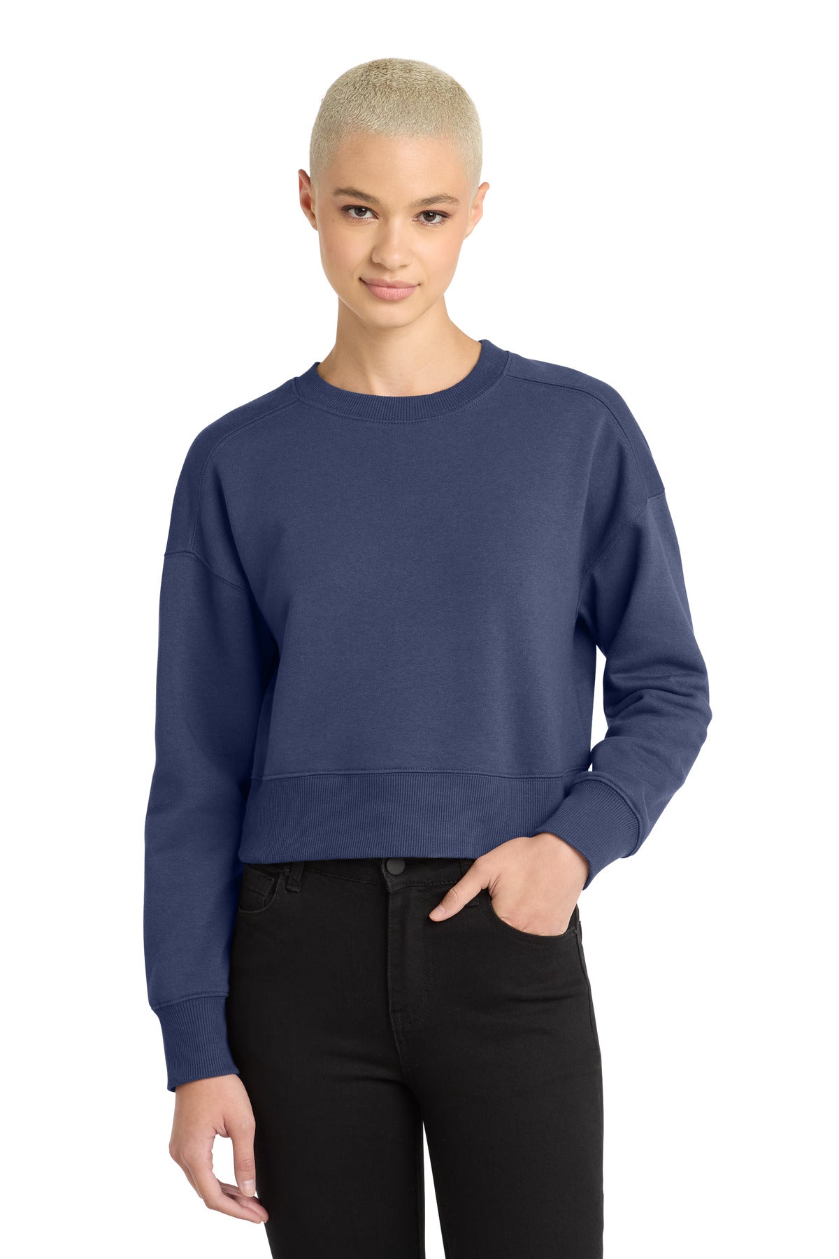 District ?? Women's Perfect Weight ?? Fleece Cropped Crew DT1105