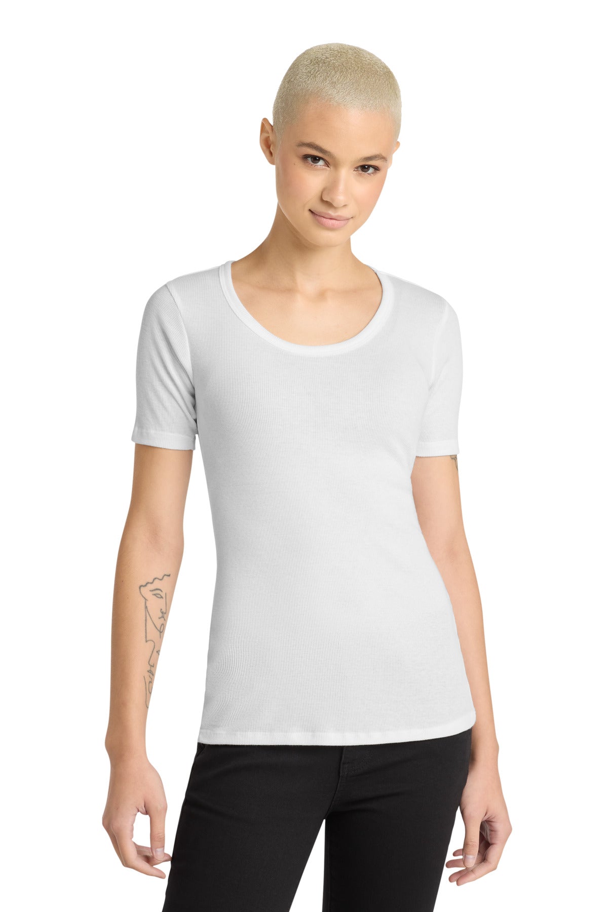 District?? Women's V.I.T.Ÿ??Rib Scoop Neck Tee DT6020