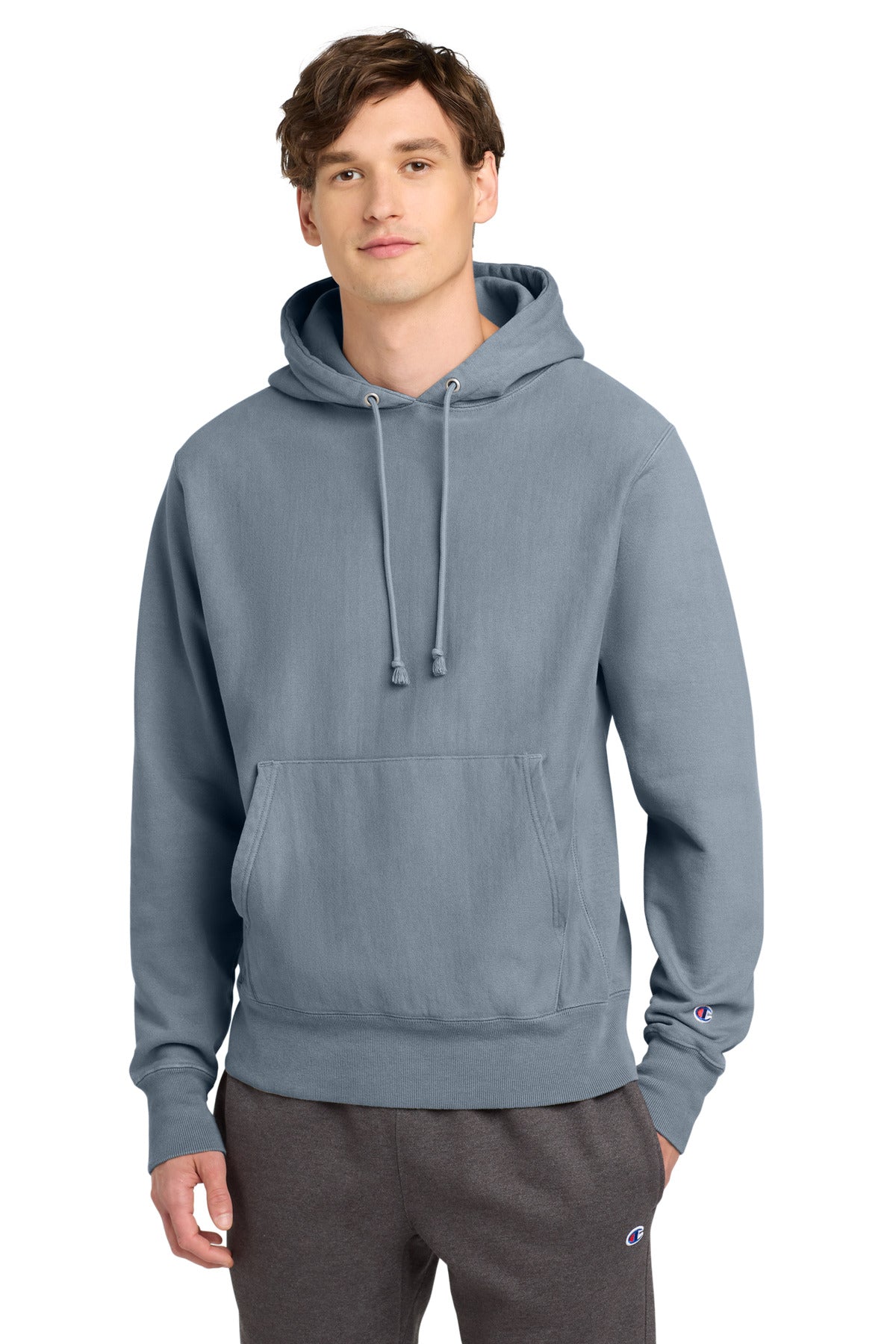 Champion ?? Reverse Weave ?? Garment-Dyed Hooded Sweatshirt. GDS101