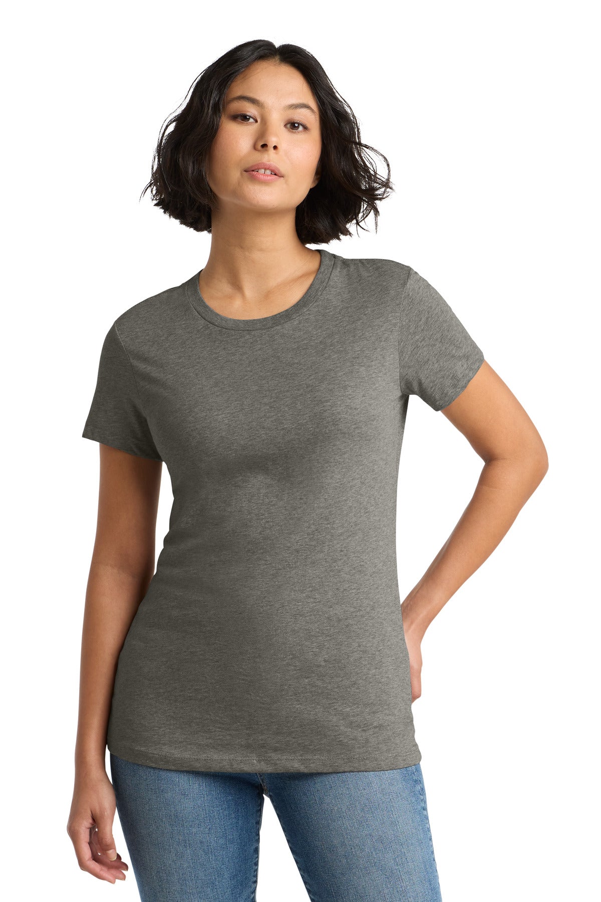 District?? Women's Perfect Weight??Tee. DM104L