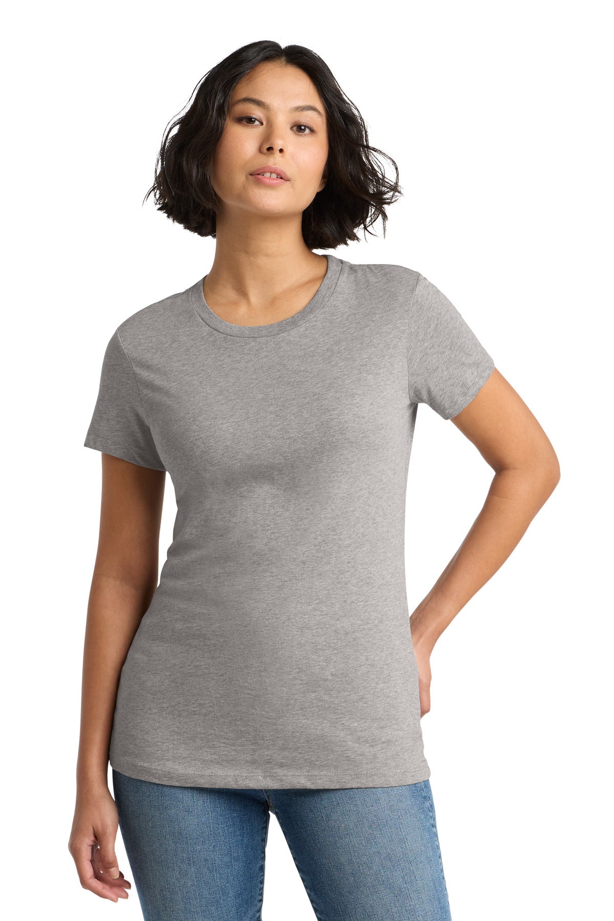 District?? Women's Perfect Weight??Tee. DM104L