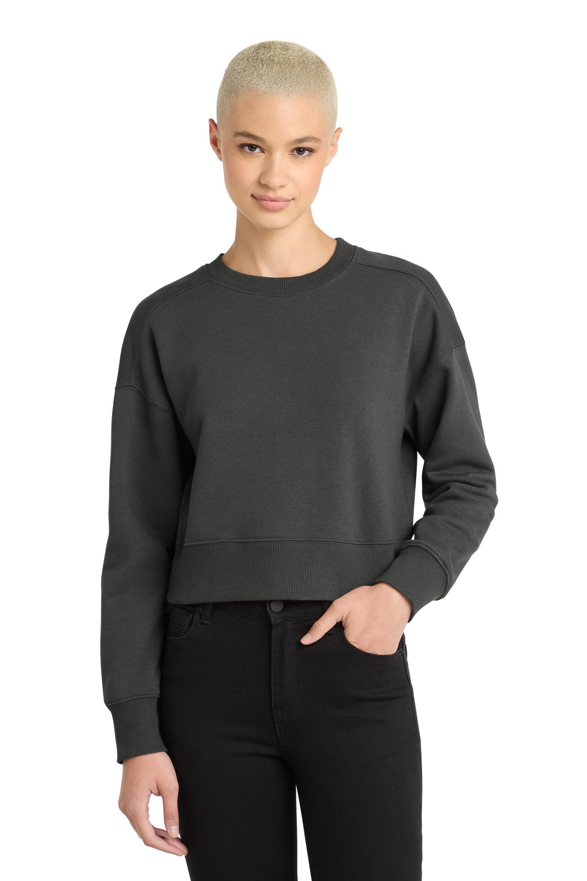 District ?? Women's Perfect Weight ?? Fleece Cropped Crew DT1105