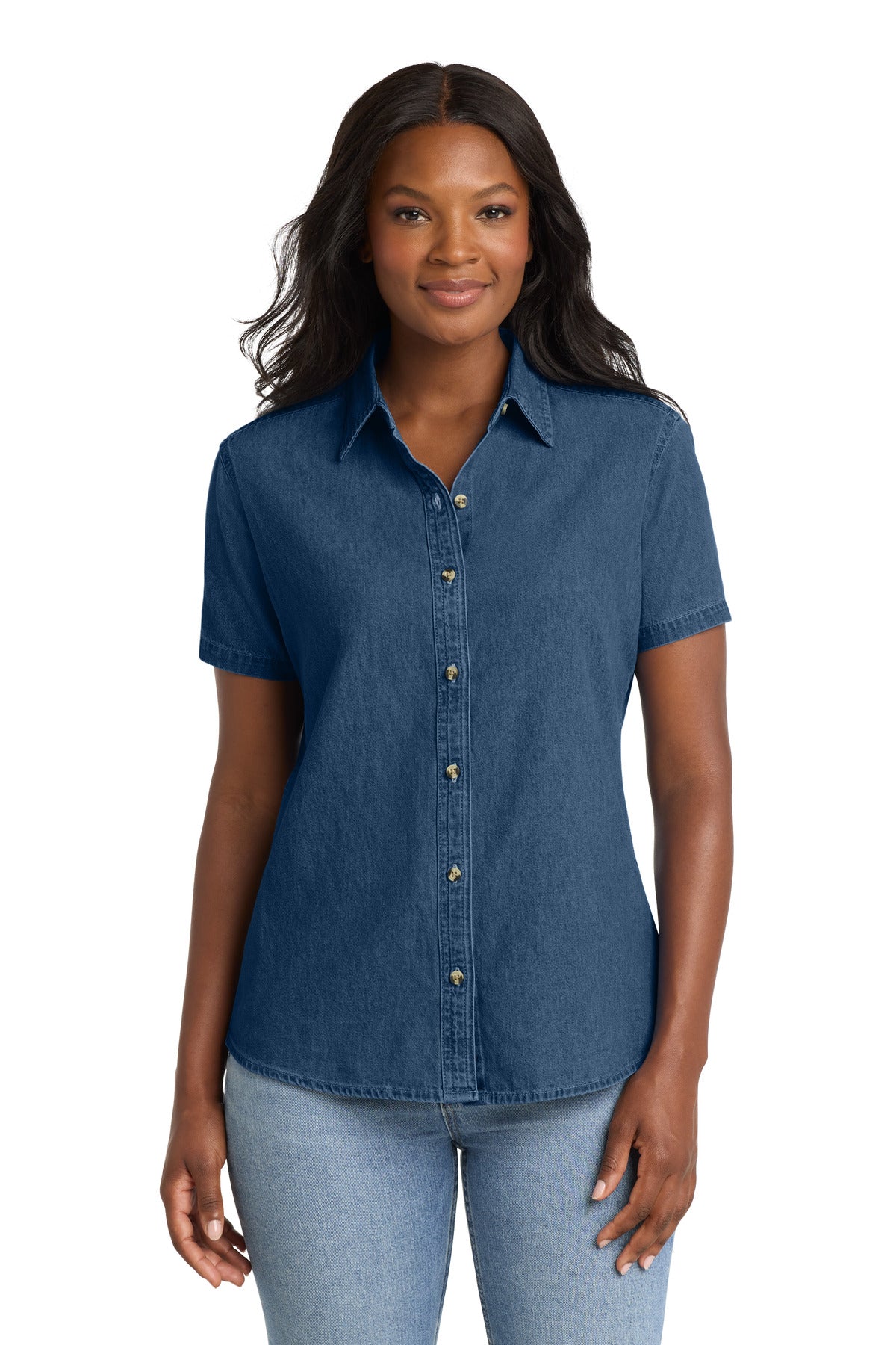 Port & CoŸ?? Women's Short Sleeve Value Denim Shirt.  LSP11