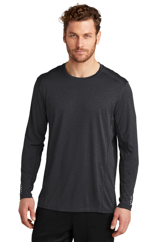 OGIO? Long Sleeve Pulse Crew. OE321