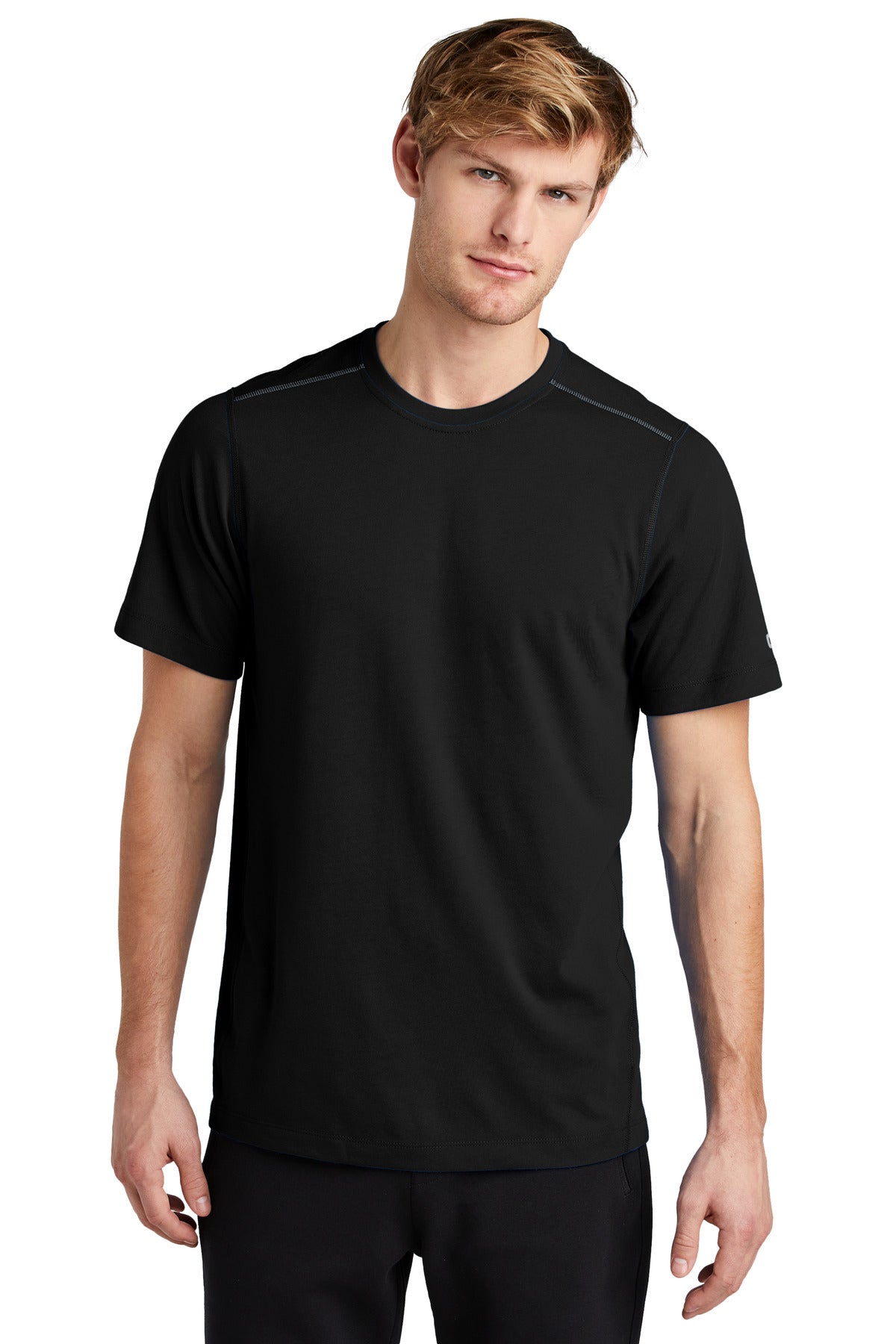 OGIO ? Peak Tee. OE336