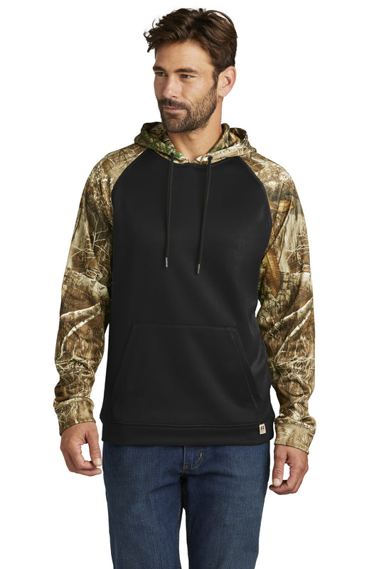 Russell Outdoorsâ„¢ RealtreeÂ® Performance Colorblock Pullover Hoodie RU451